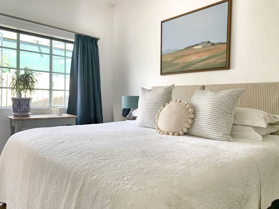 The Town House - Lower Knysna Central Екстериор снимка